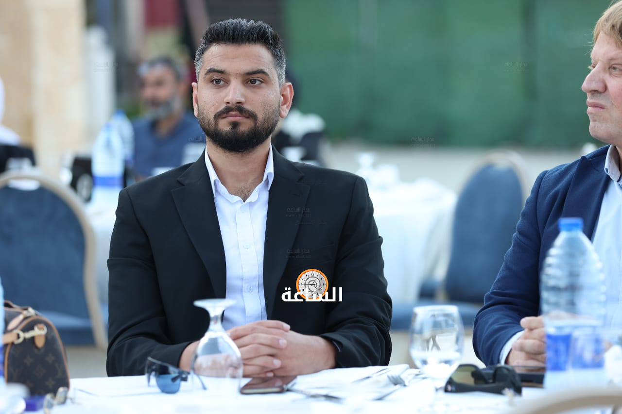 Madar Al-Saa Images 0.8696532593979718