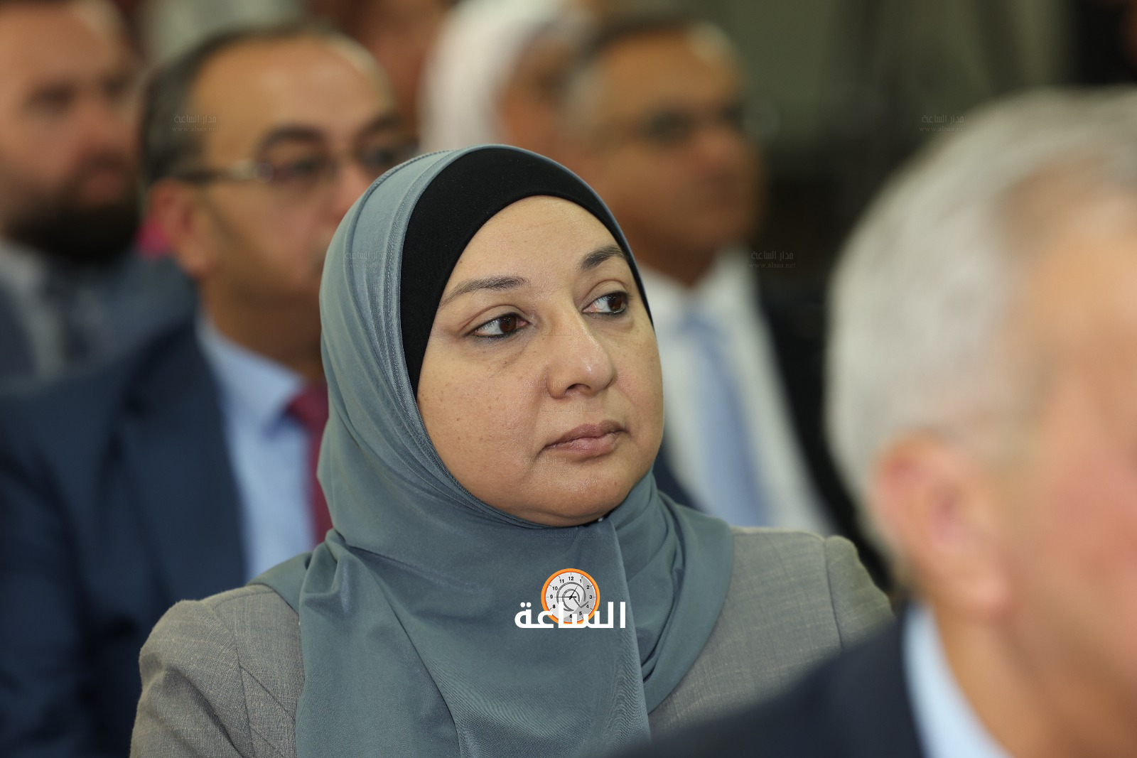 Madar Al-Saa Images 0.6865253914005084