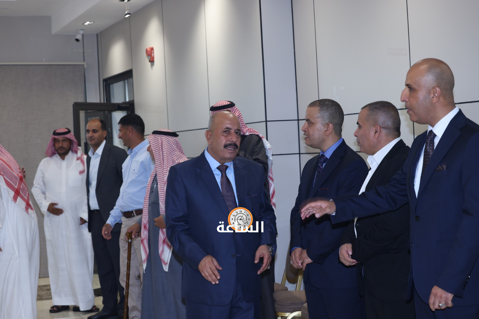 Madar Al-Saa Images 0.47159980729914486