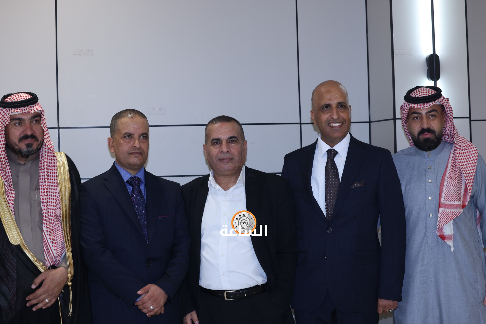 Madar Al-Saa Images 0.6576581177604123