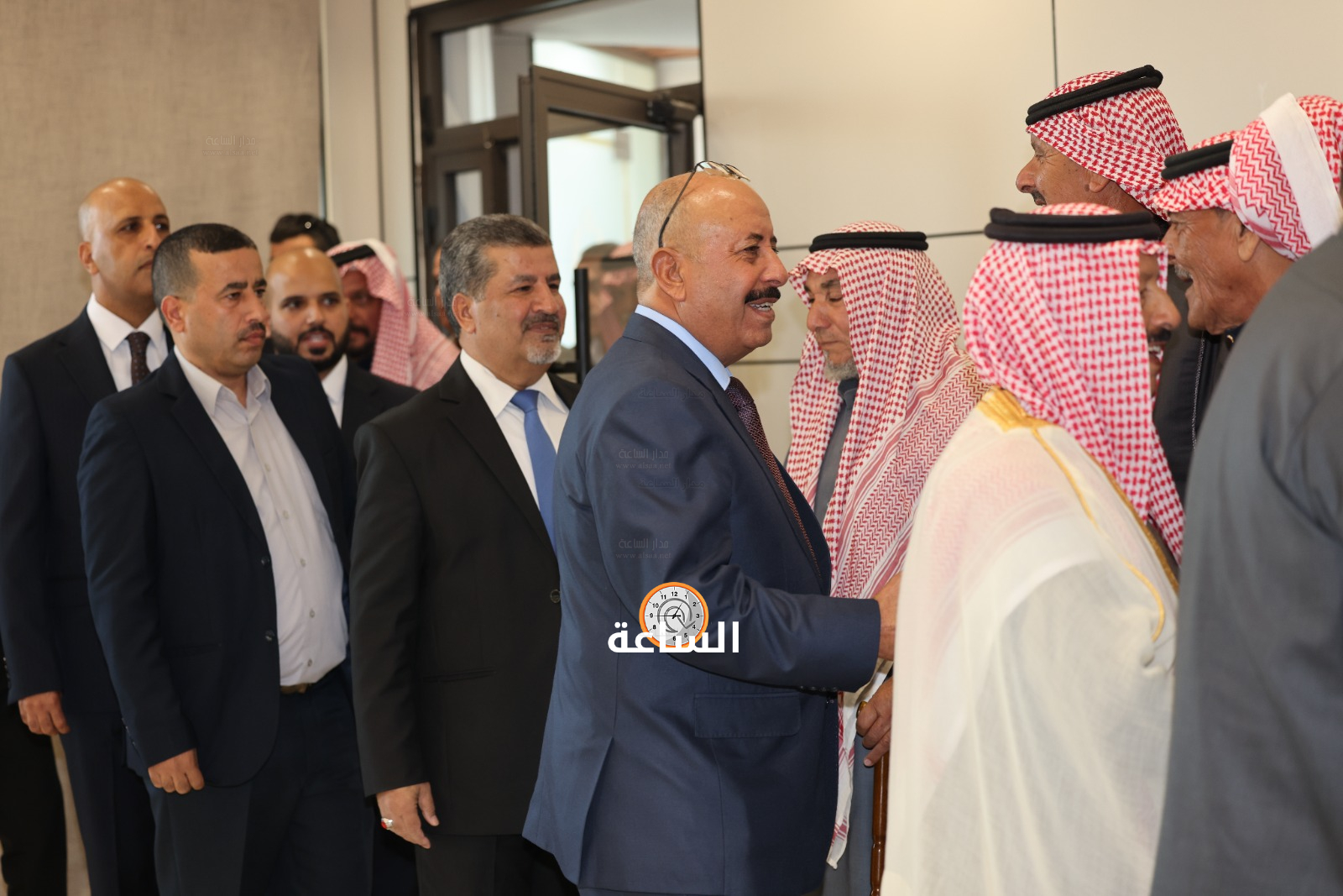Madar Al-Saa Images 0.03359024433525215