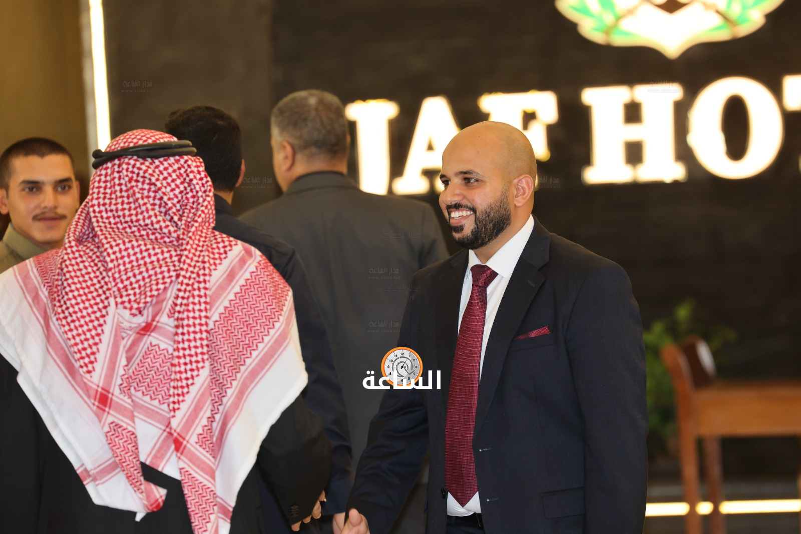Madar Al-Saa Images 0.9275164848199149