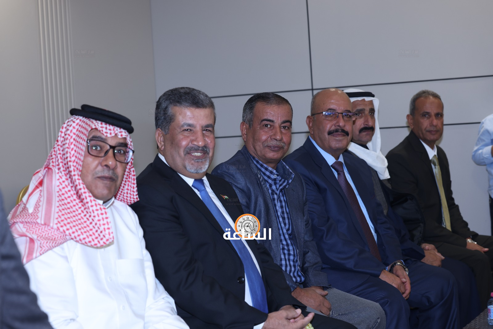 Madar Al-Saa Images 0.816421431210681
