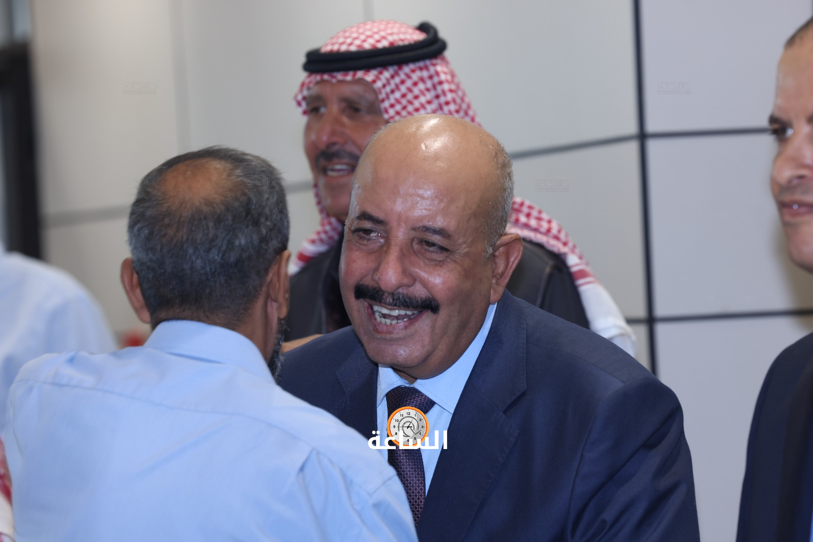 Madar Al-Saa Images 0.7655790011851135