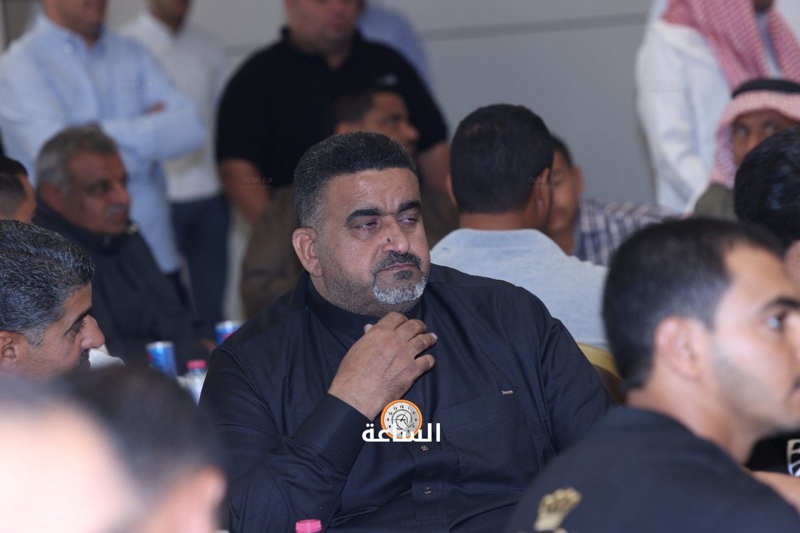 Madar Al-Saa Images 0.4387425185228836