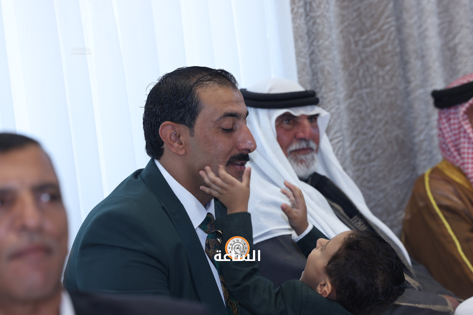 Madar Al-Saa Images 0.5079386522730198
