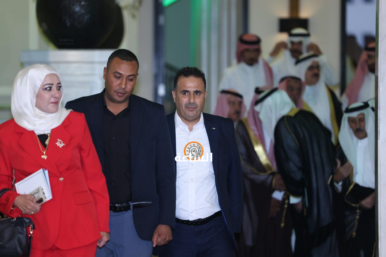 Madar Al-Saa Images 0.7165529440151425