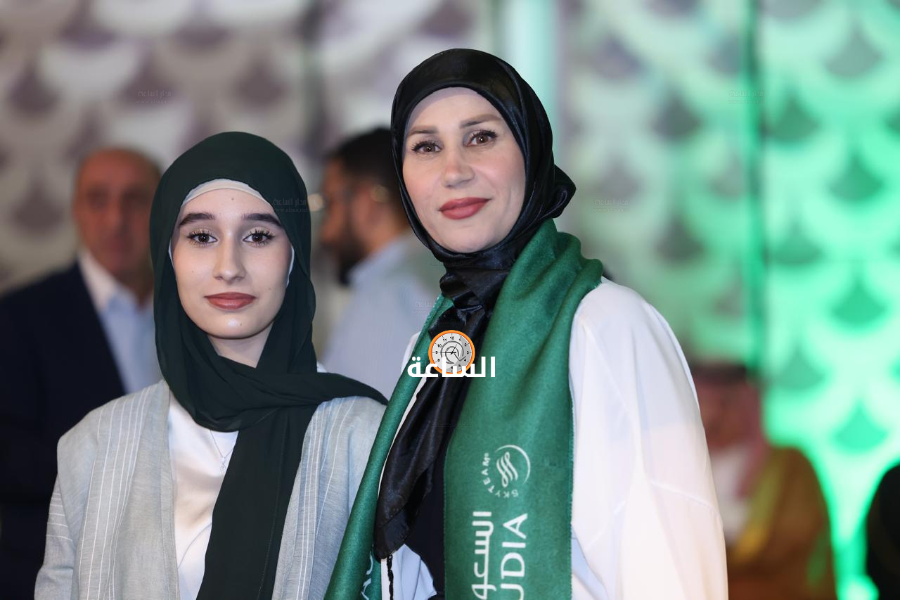 Madar Al-Saa Images 0.16465628249889042