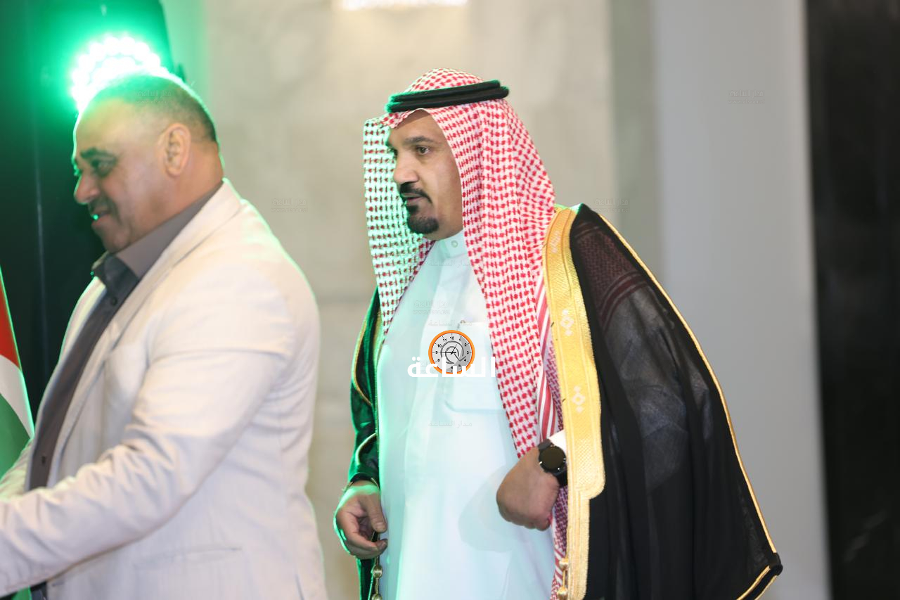 Madar Al-Saa Images 0.1676503925625451