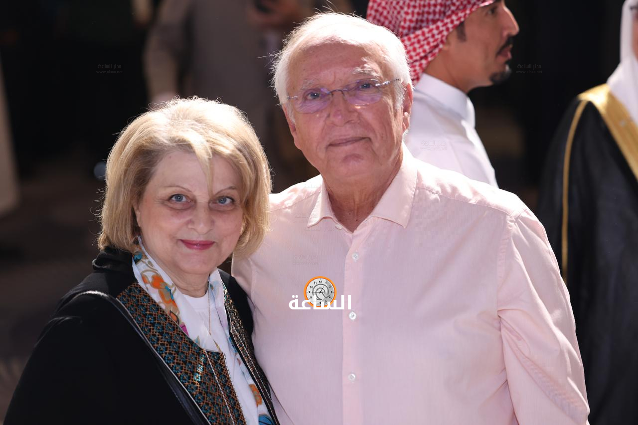 Madar Al-Saa Images 0.4439168170470106