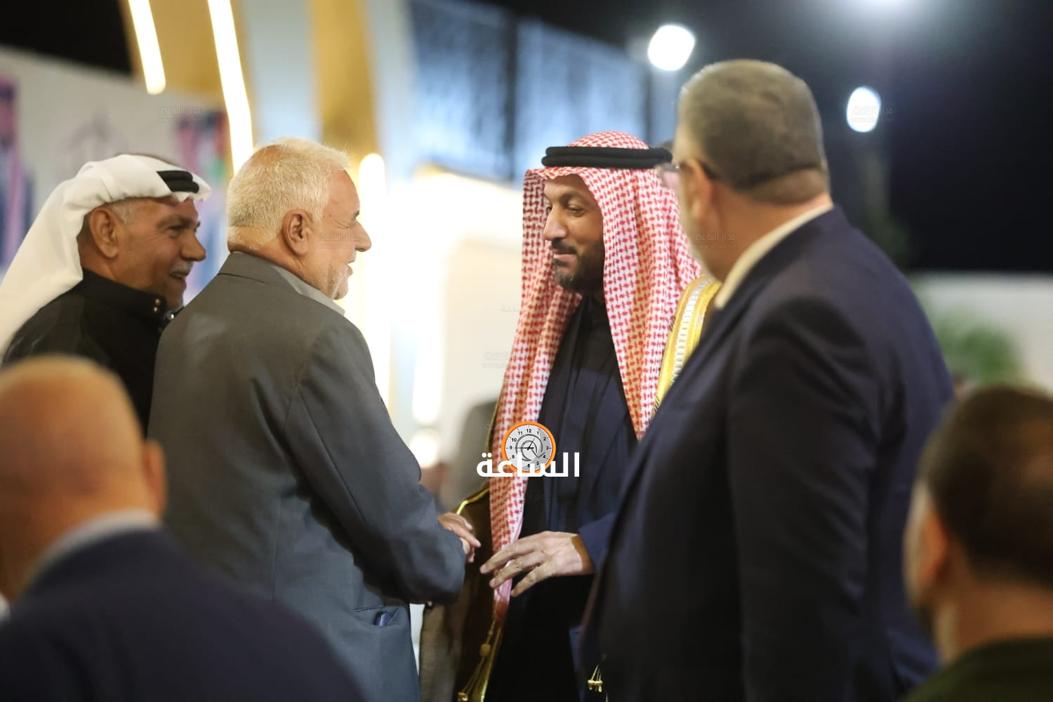Madar Al-Saa Images 0.6604792325658362