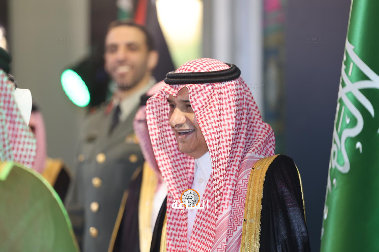Madar Al-Saa Images 0.6526757024592952
