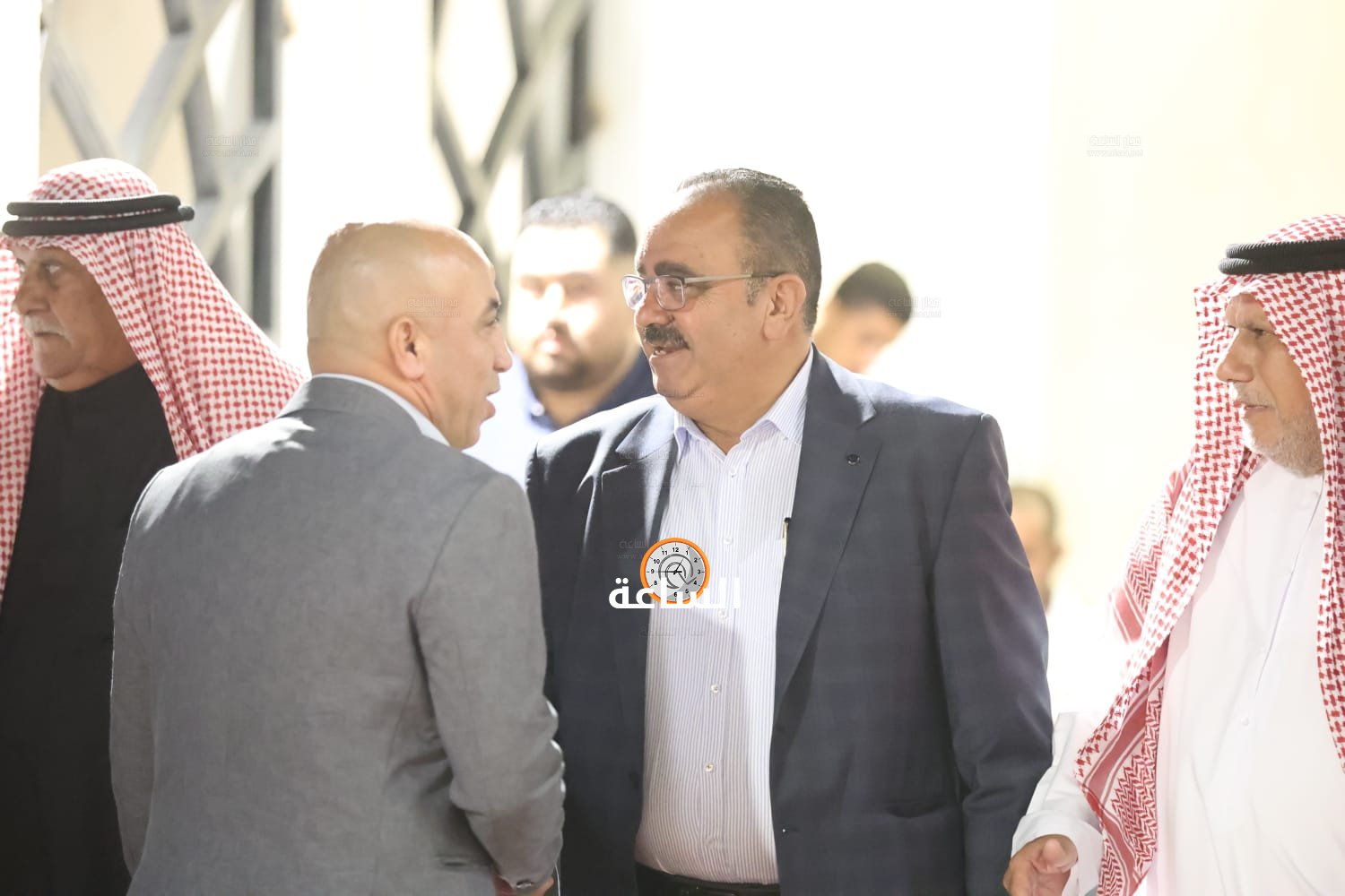 Madar Al-Saa Images 0.9372852443146978