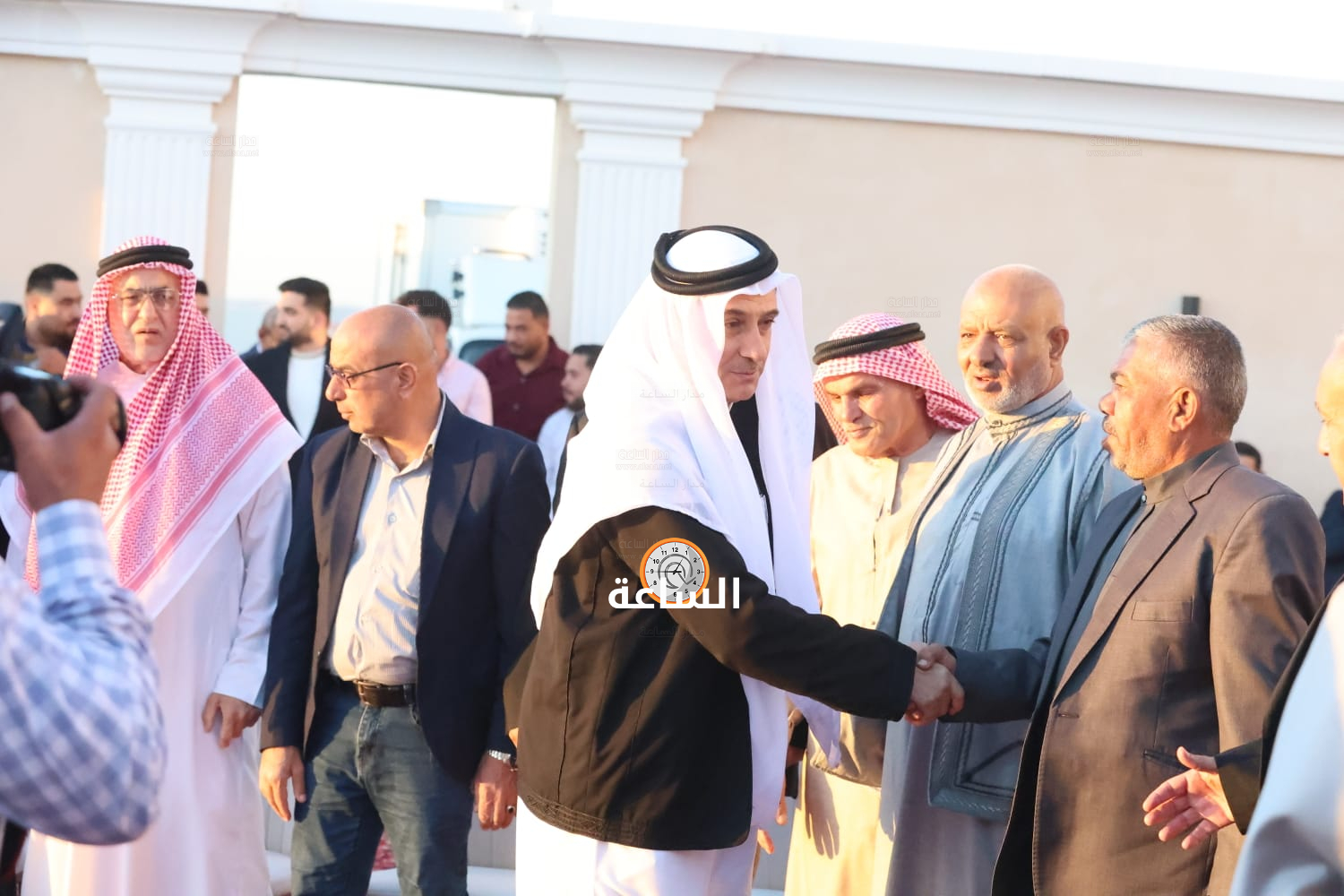 Madar Al-Saa Images 0.36483883799985284