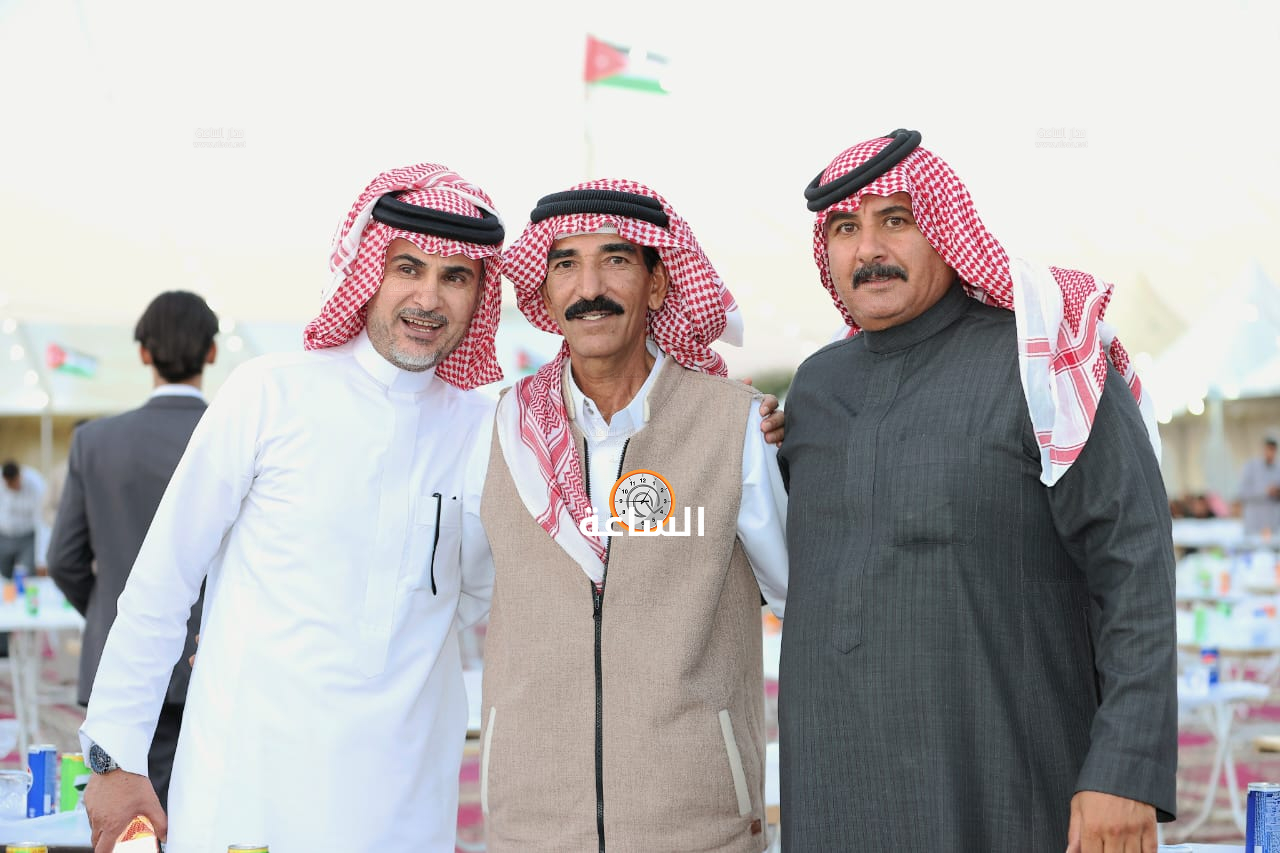 Madar Al-Saa Images 0.8901812050358137