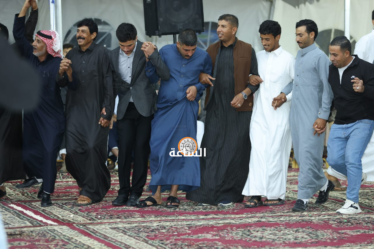 Madar Al-Saa Images 0.37897994172422467