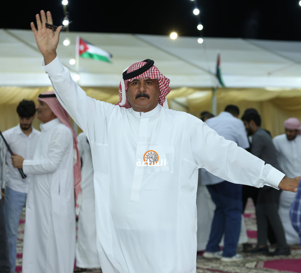 Madar Al-Saa Images 0.8790073292726901