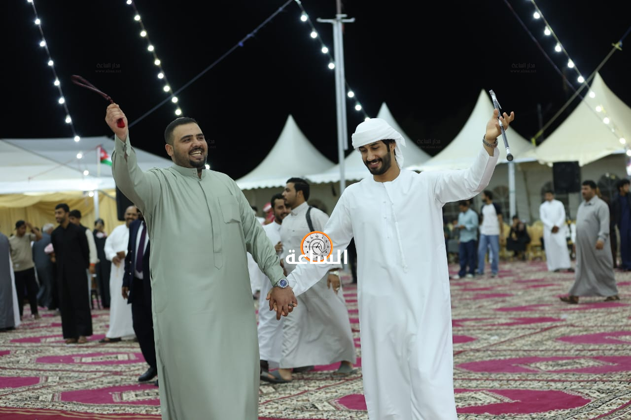 Madar Al-Saa Images 0.40904450923260305