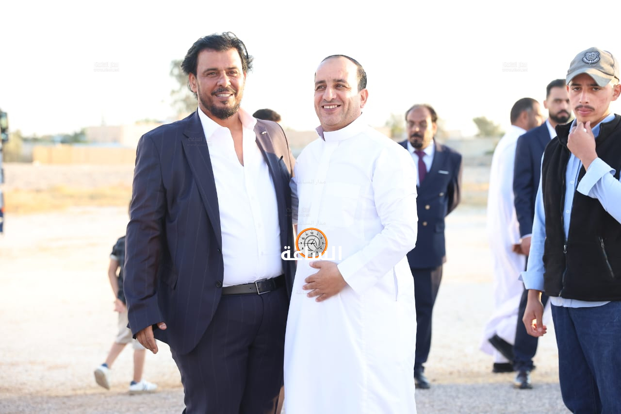 Madar Al-Saa Images 0.7150319156618149