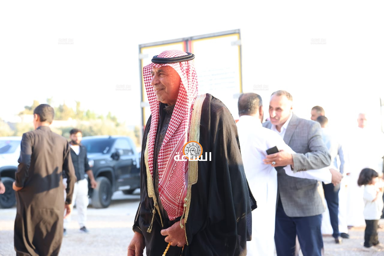 Madar Al-Saa Images 0.9318229162455319