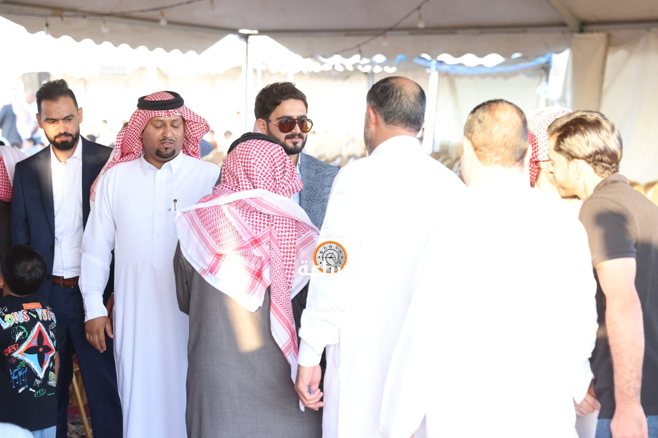Madar Al-Saa Images 0.9011505115352587