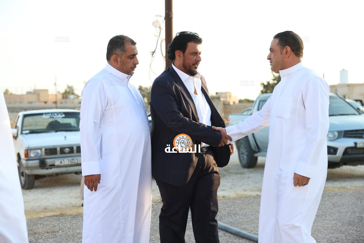 Madar Al-Saa Images 0.8685802245227461