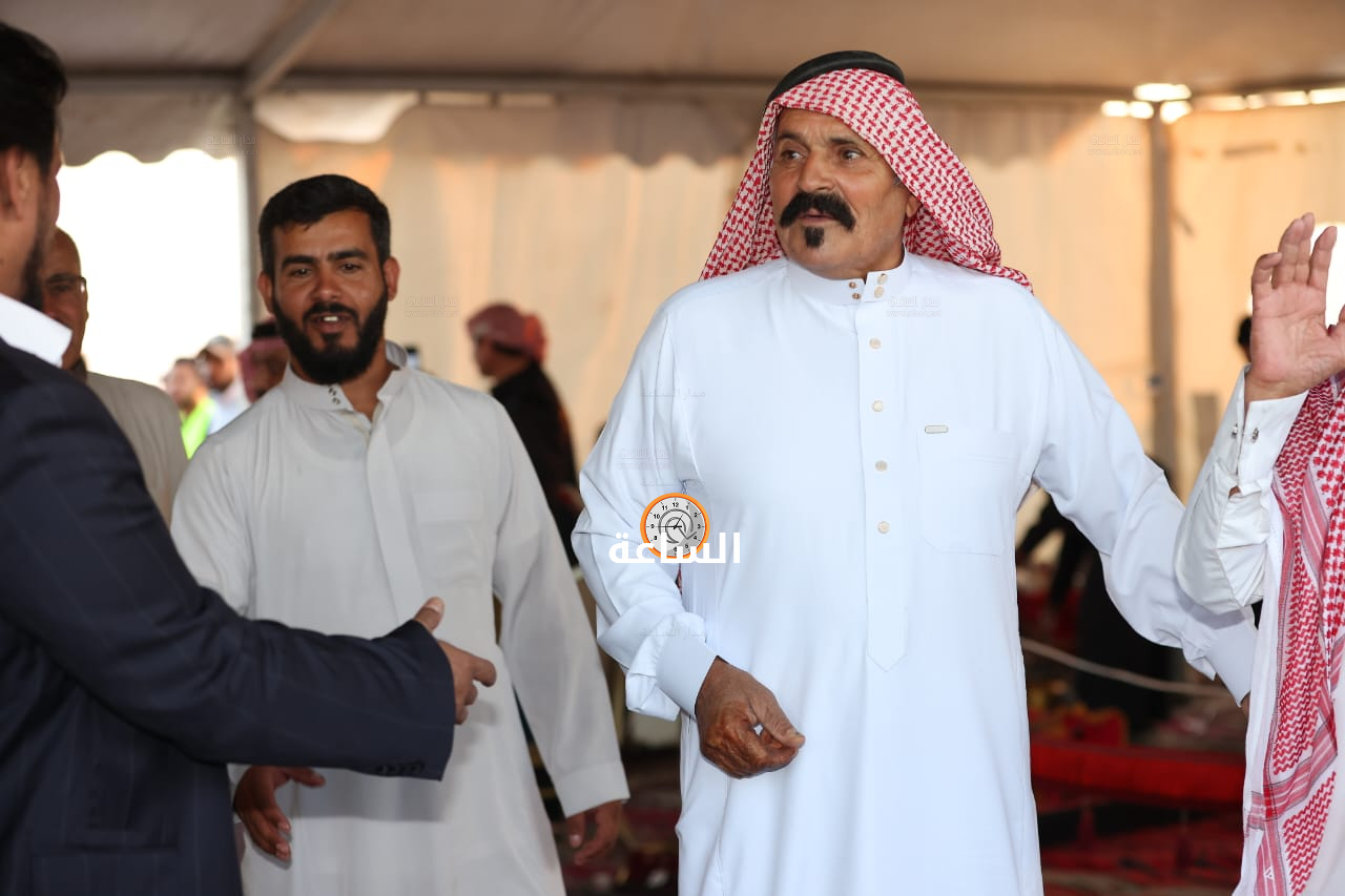 Madar Al-Saa Images 0.3245447115049659
