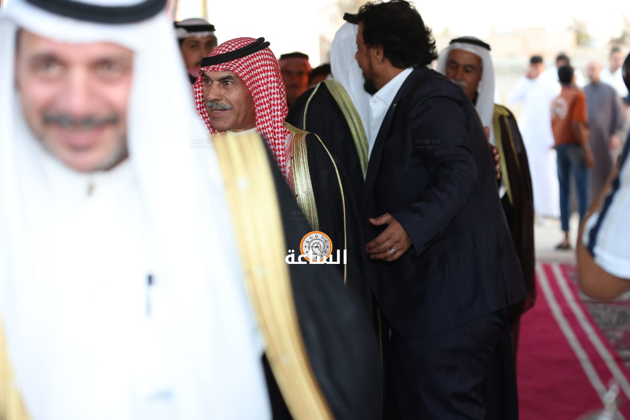 Madar Al-Saa Images 0.8778278643410449