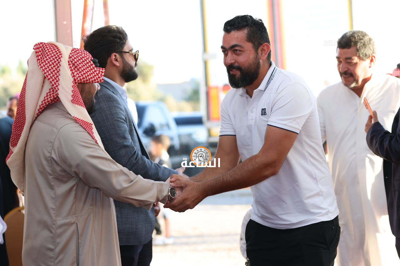 Madar Al-Saa Images 0.10254205589622356