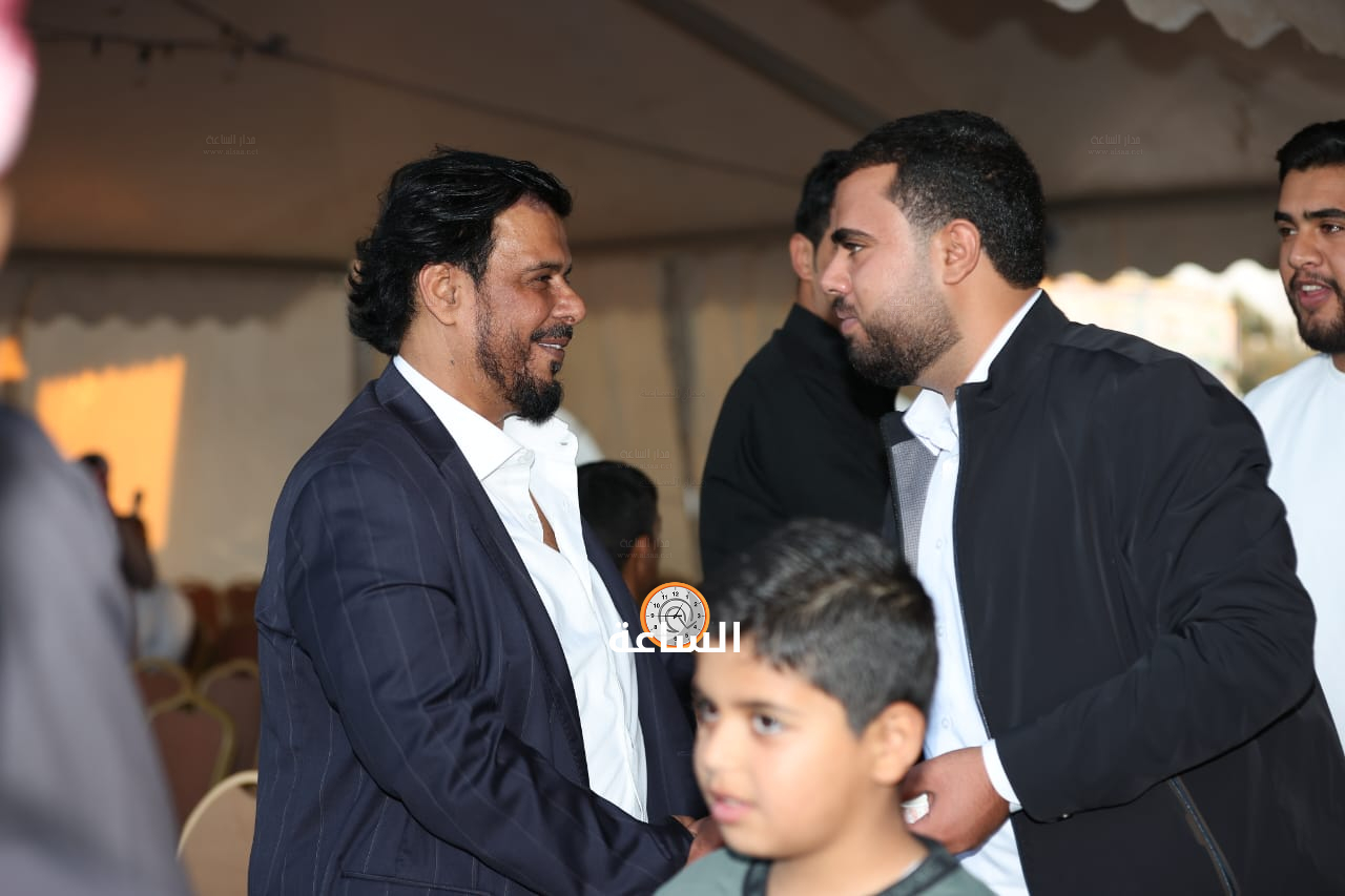 Madar Al-Saa Images 0.38407790319378865