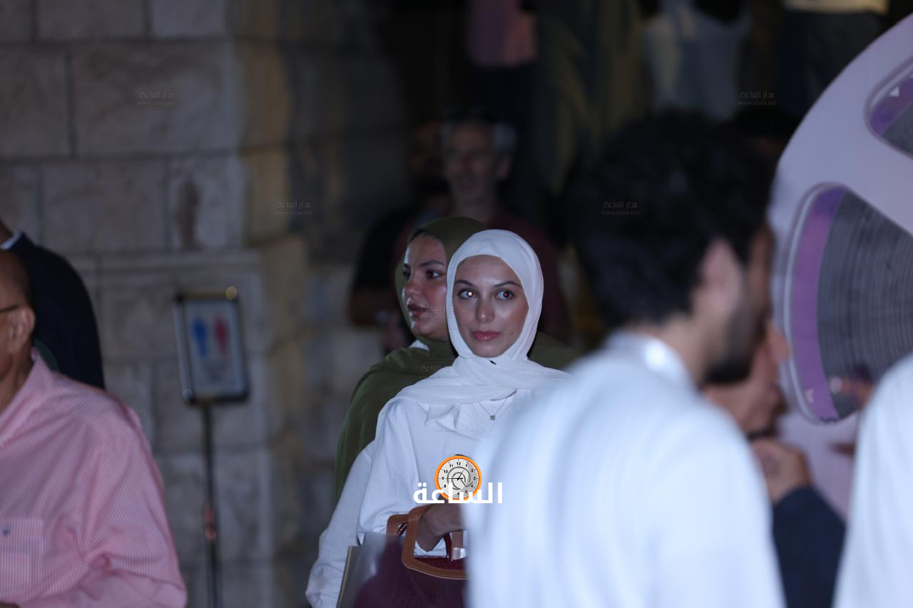 Madar Al-Saa Images 0.3472963491047971