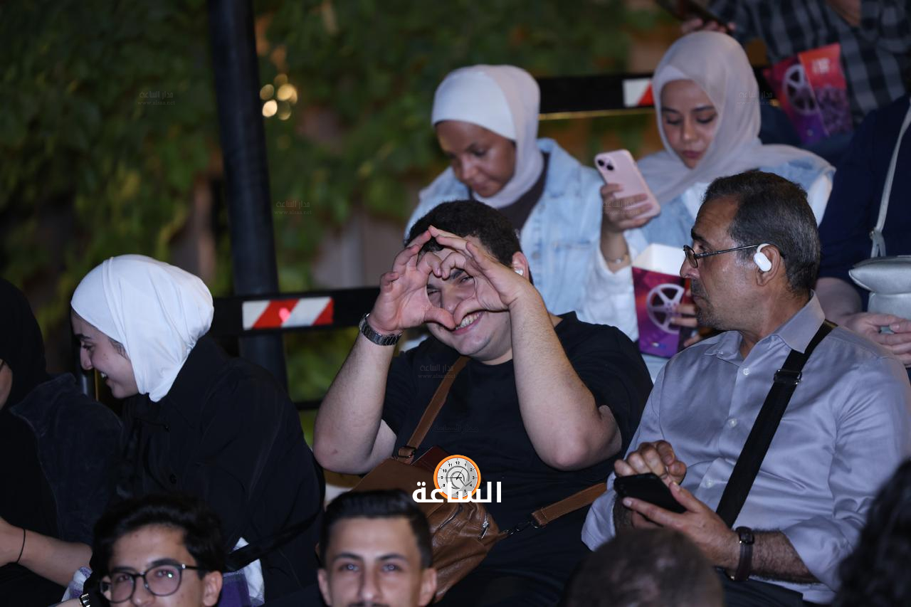 Madar Al-Saa Images 0.893379391346161