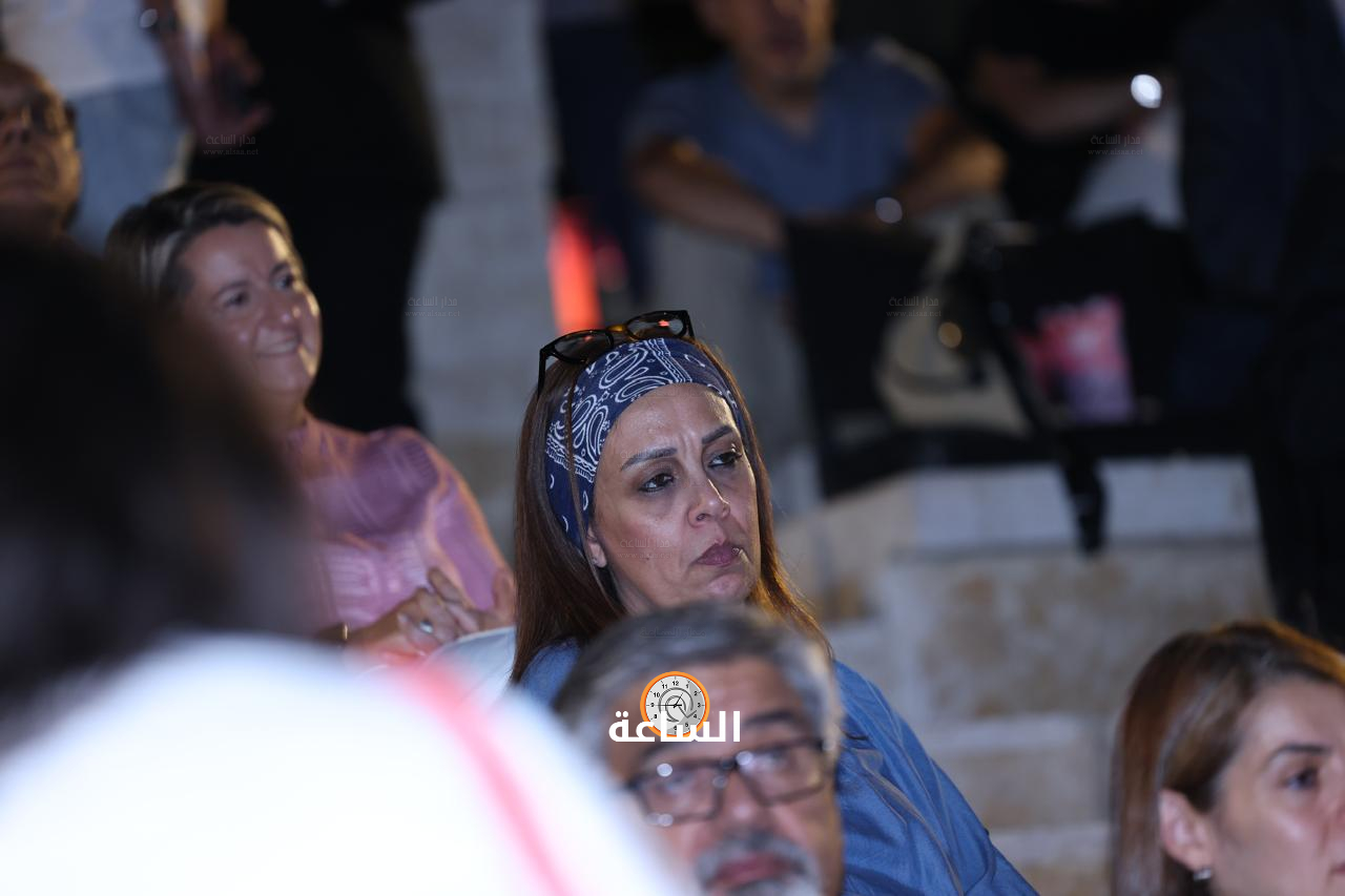 Madar Al-Saa Images 0.8974412722130067