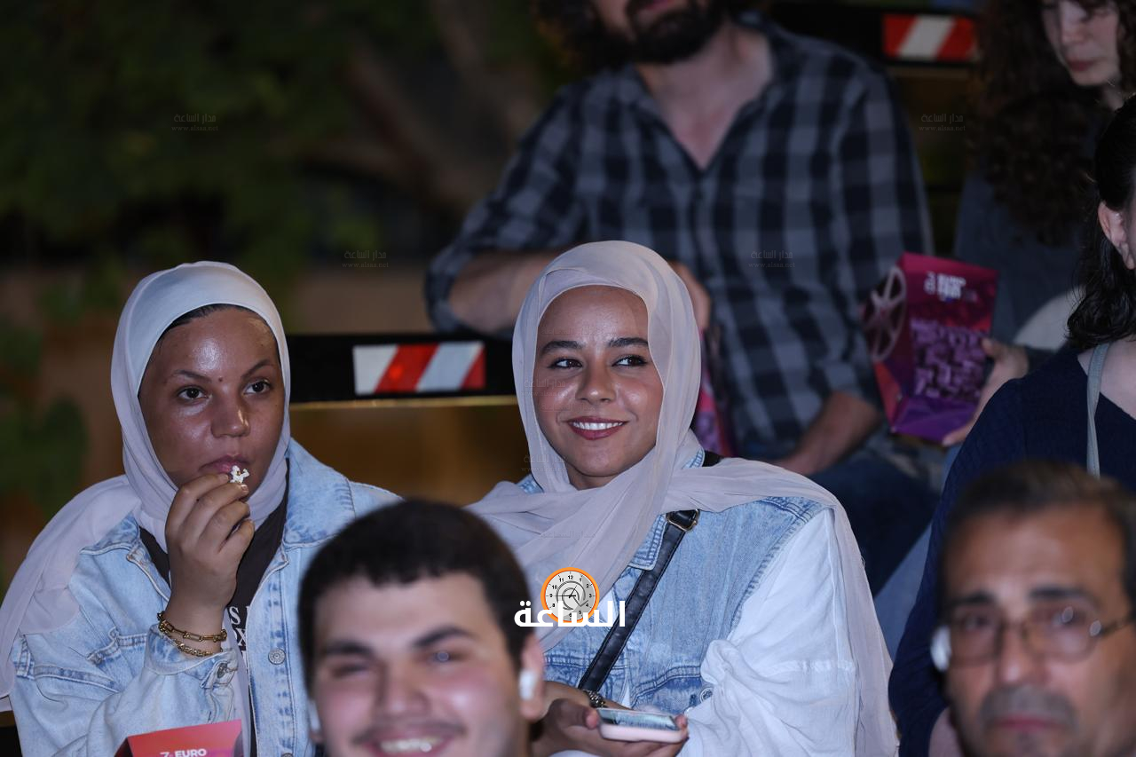 Madar Al-Saa Images 0.9988821030754512