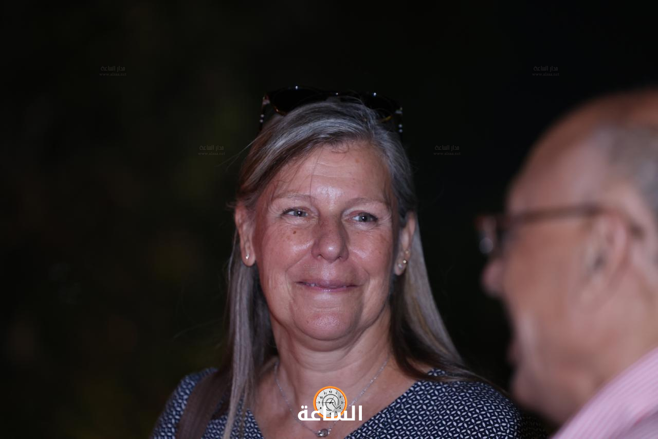 Madar Al-Saa Images 0.18763732436051184