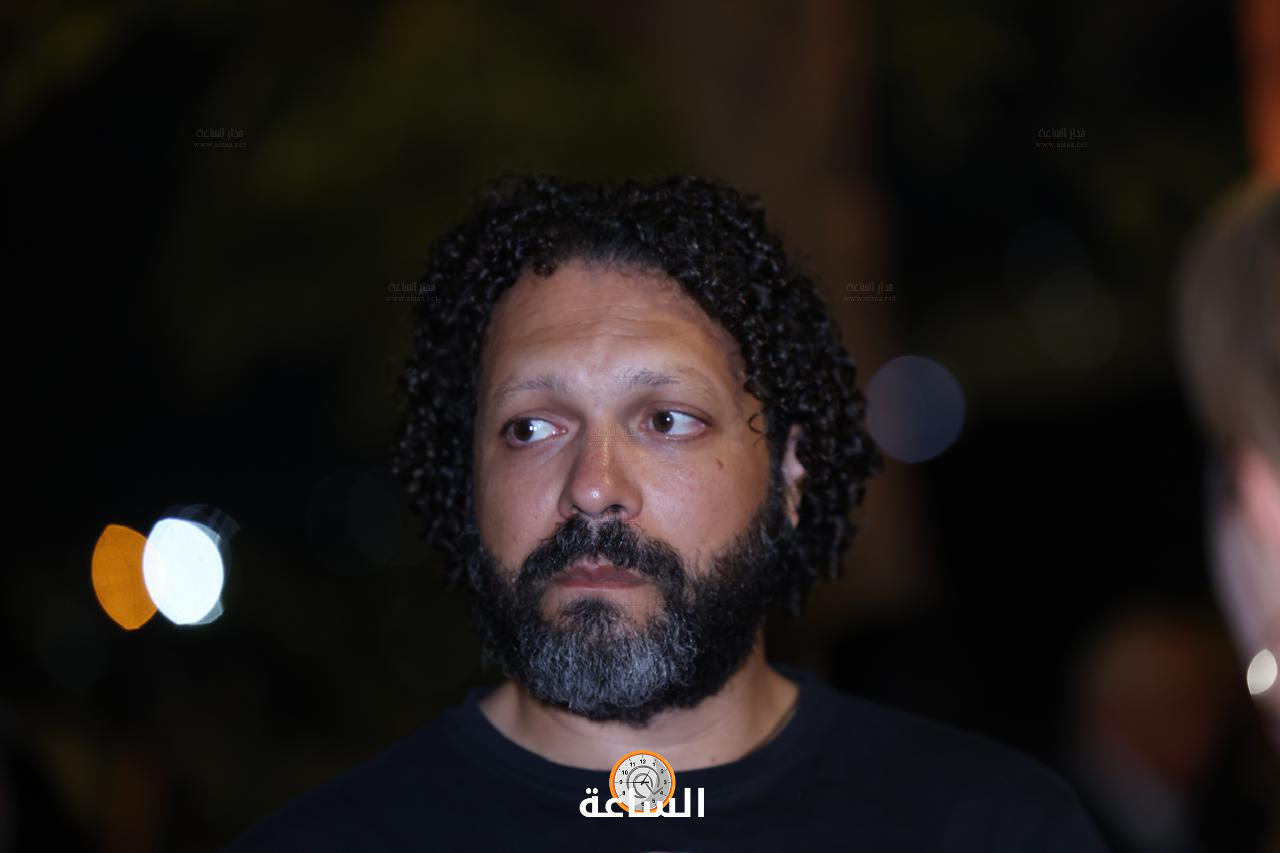 Madar Al-Saa Images 0.7112478790249892