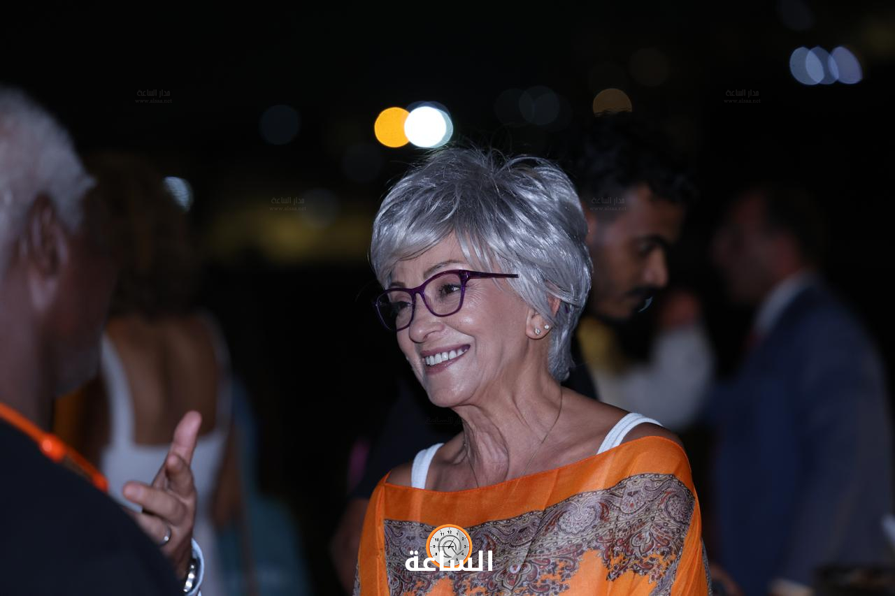 Madar Al-Saa Images 0.49064820518315244