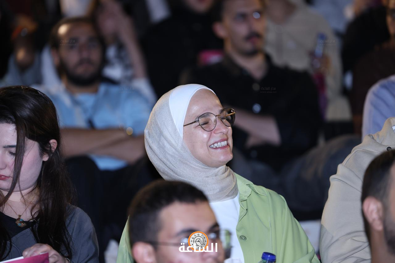 Madar Al-Saa Images 0.9912636577365033