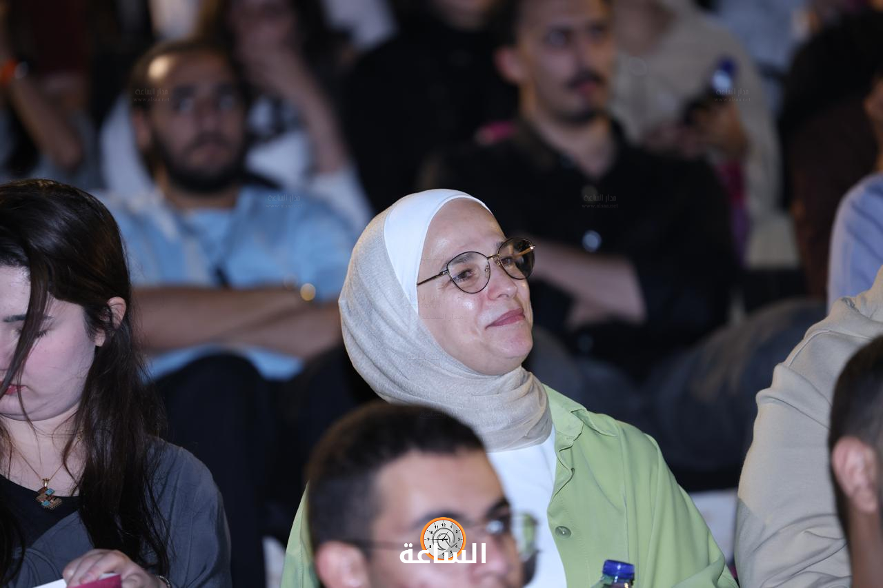 Madar Al-Saa Images 0.3368866063987147
