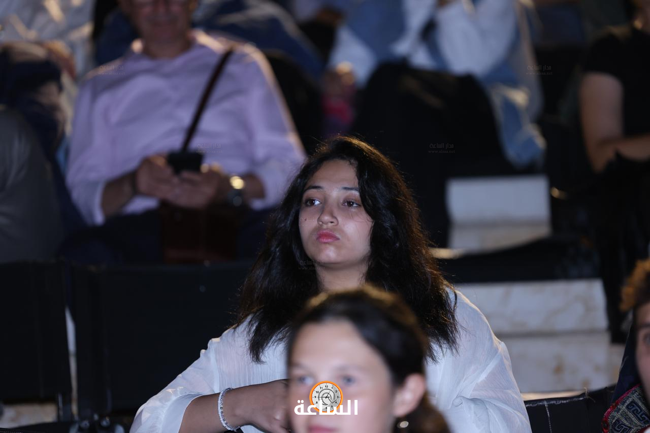Madar Al-Saa Images 0.38475242996495984