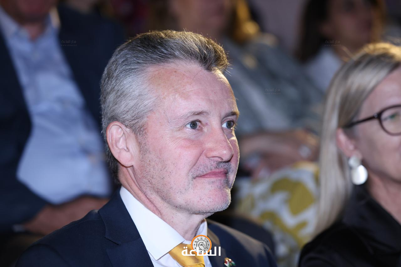 Madar Al-Saa Images 0.7886776389166313