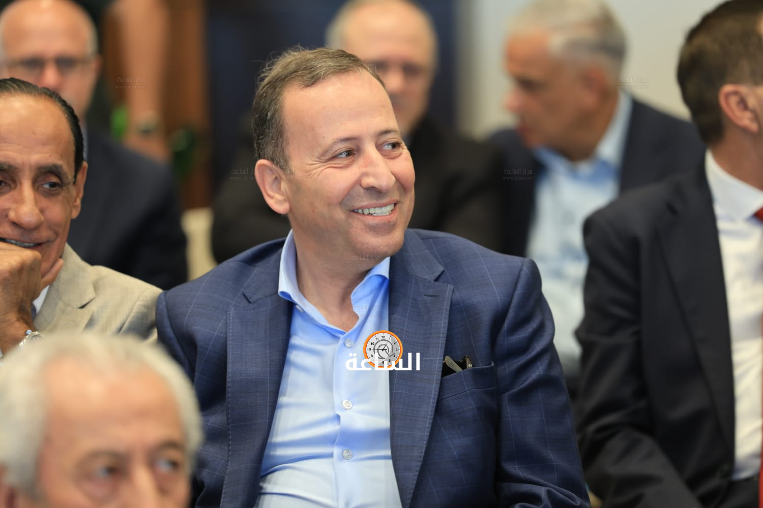 Madar Al-Saa Images 0.7106772646179922