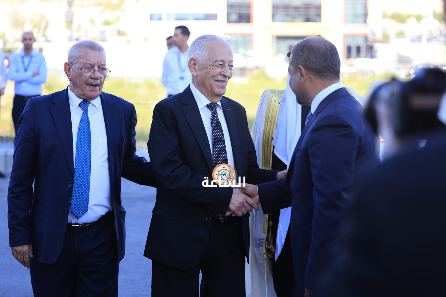 Madar Al-Saa Images 0.47707469404736624