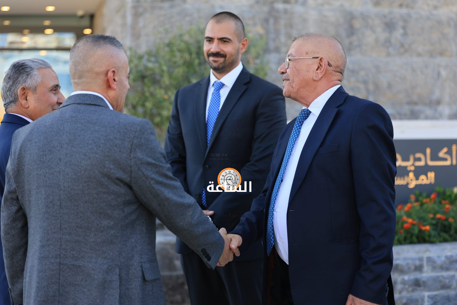 Madar Al-Saa Images 0.26215677872478393