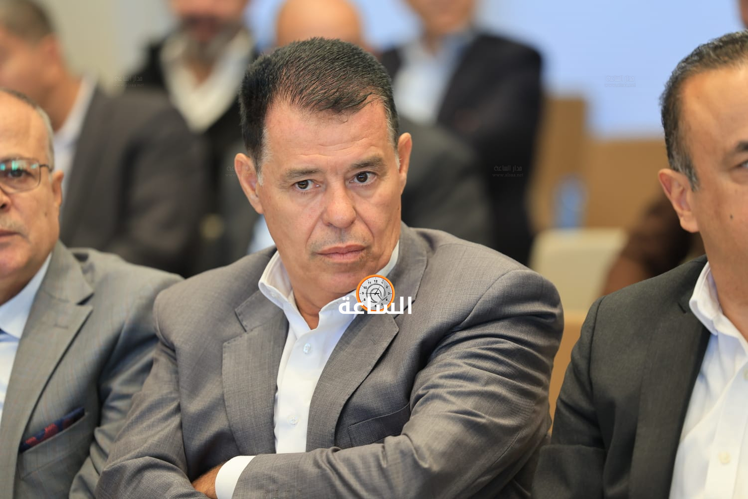 Madar Al-Saa Images 0.4829398151356652