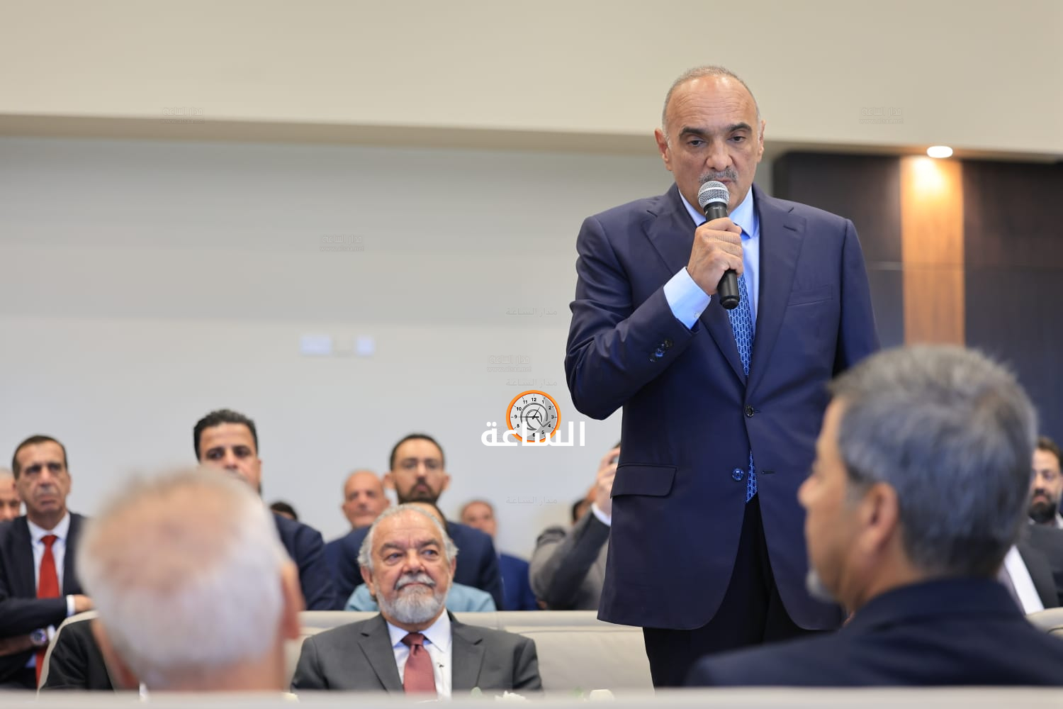 Madar Al-Saa Images 0.5640245242065607