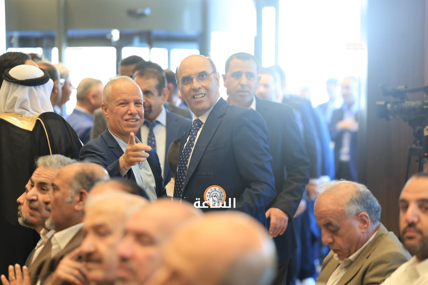 Madar Al-Saa Images 0.6462364560819797