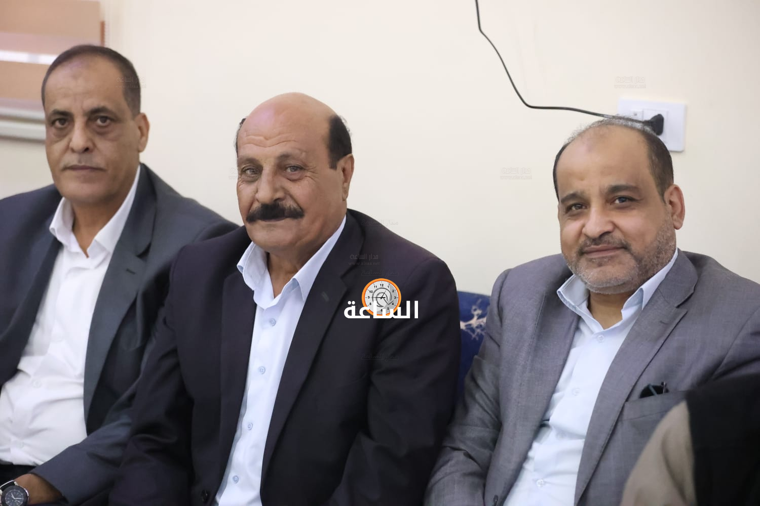 Madar Al-Saa Images 0.9111891195719239