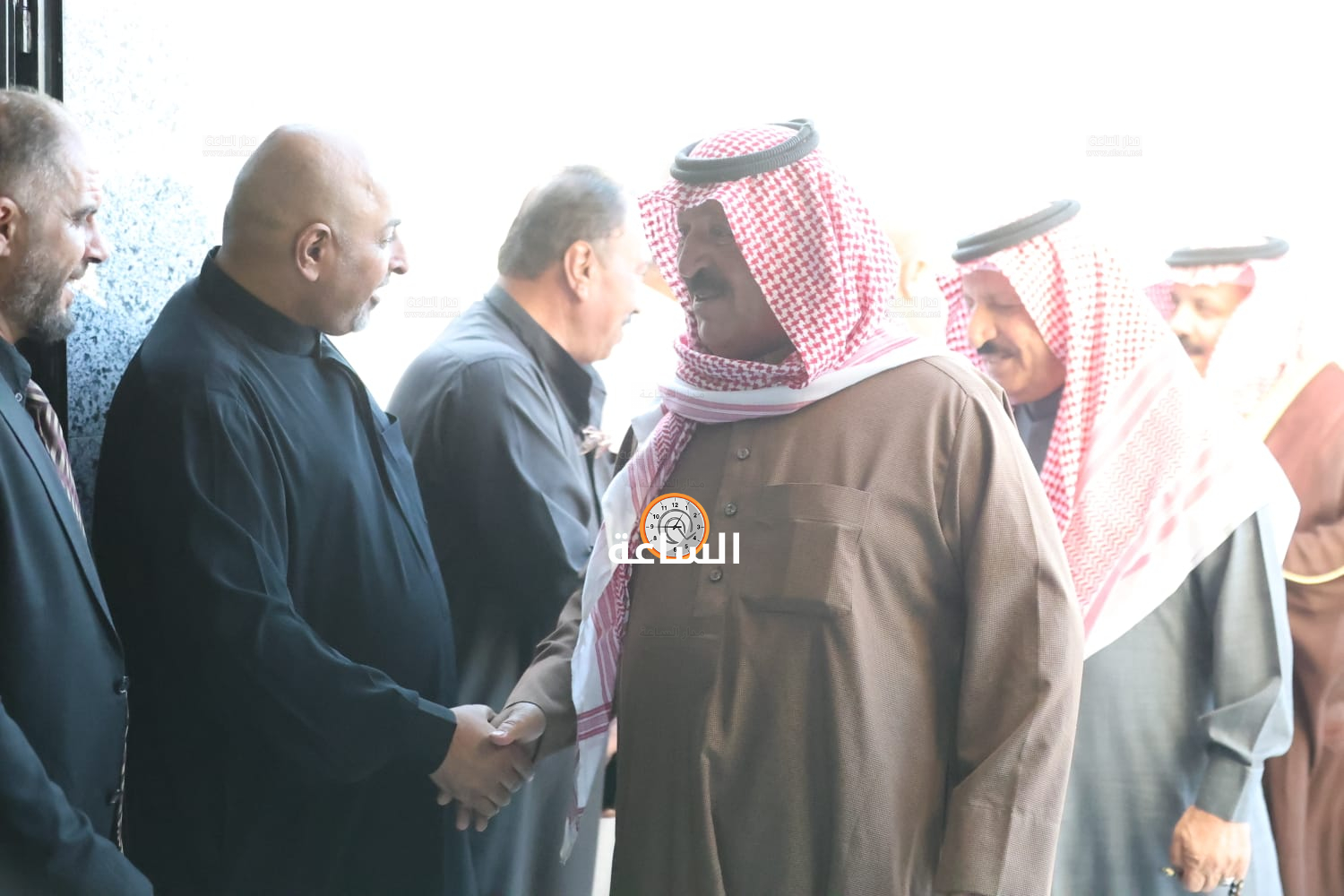 Madar Al-Saa Images 0.1686470450288382