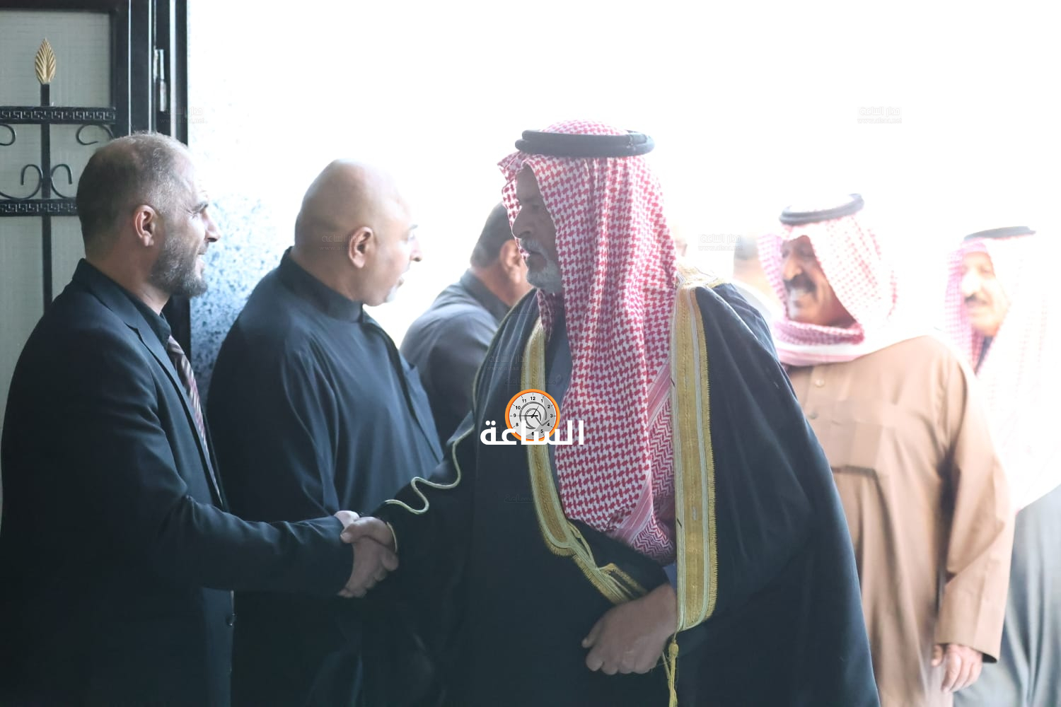Madar Al-Saa Images 0.3723534780483192